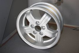 img-1200.jpg